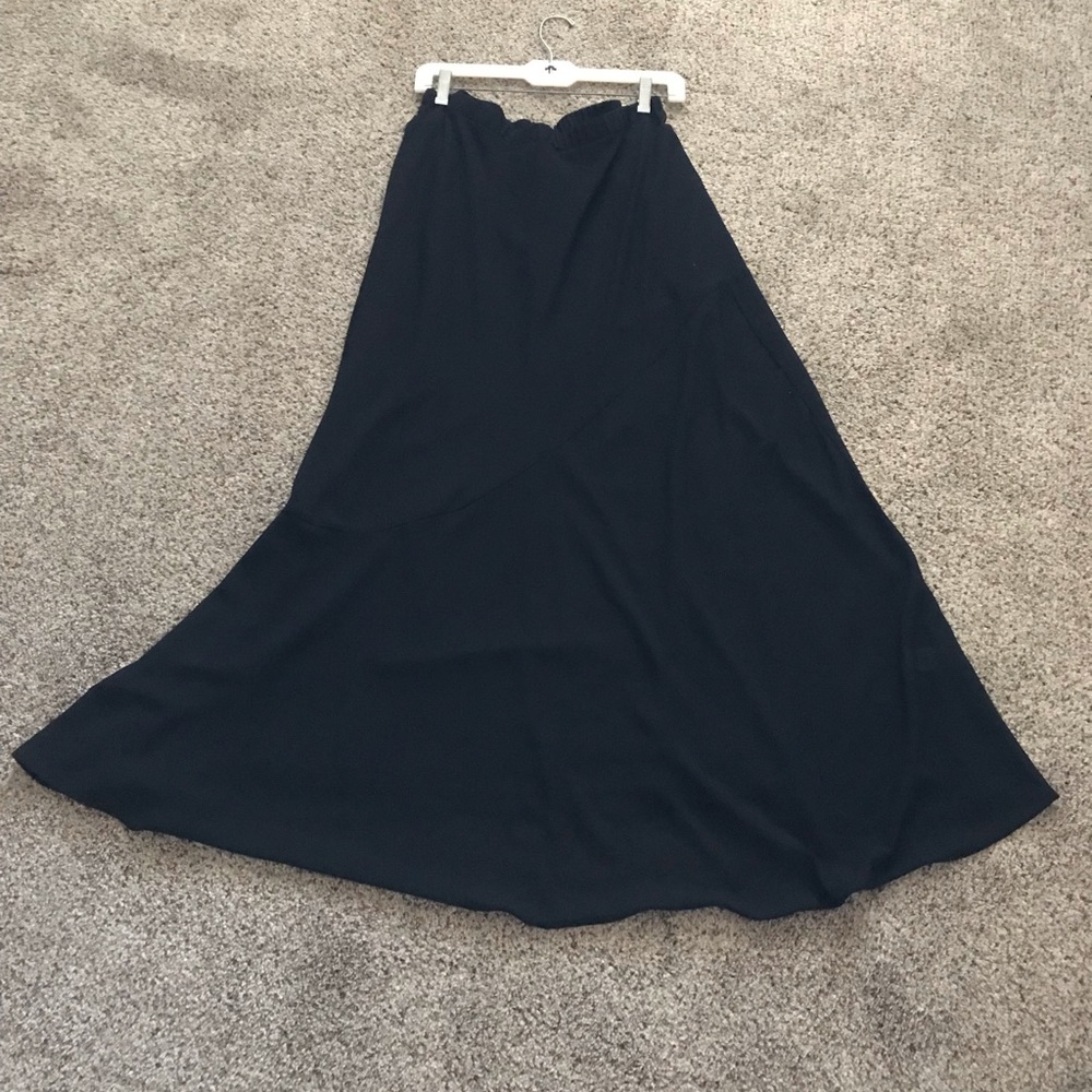 Veronica M lined long skirt size XL